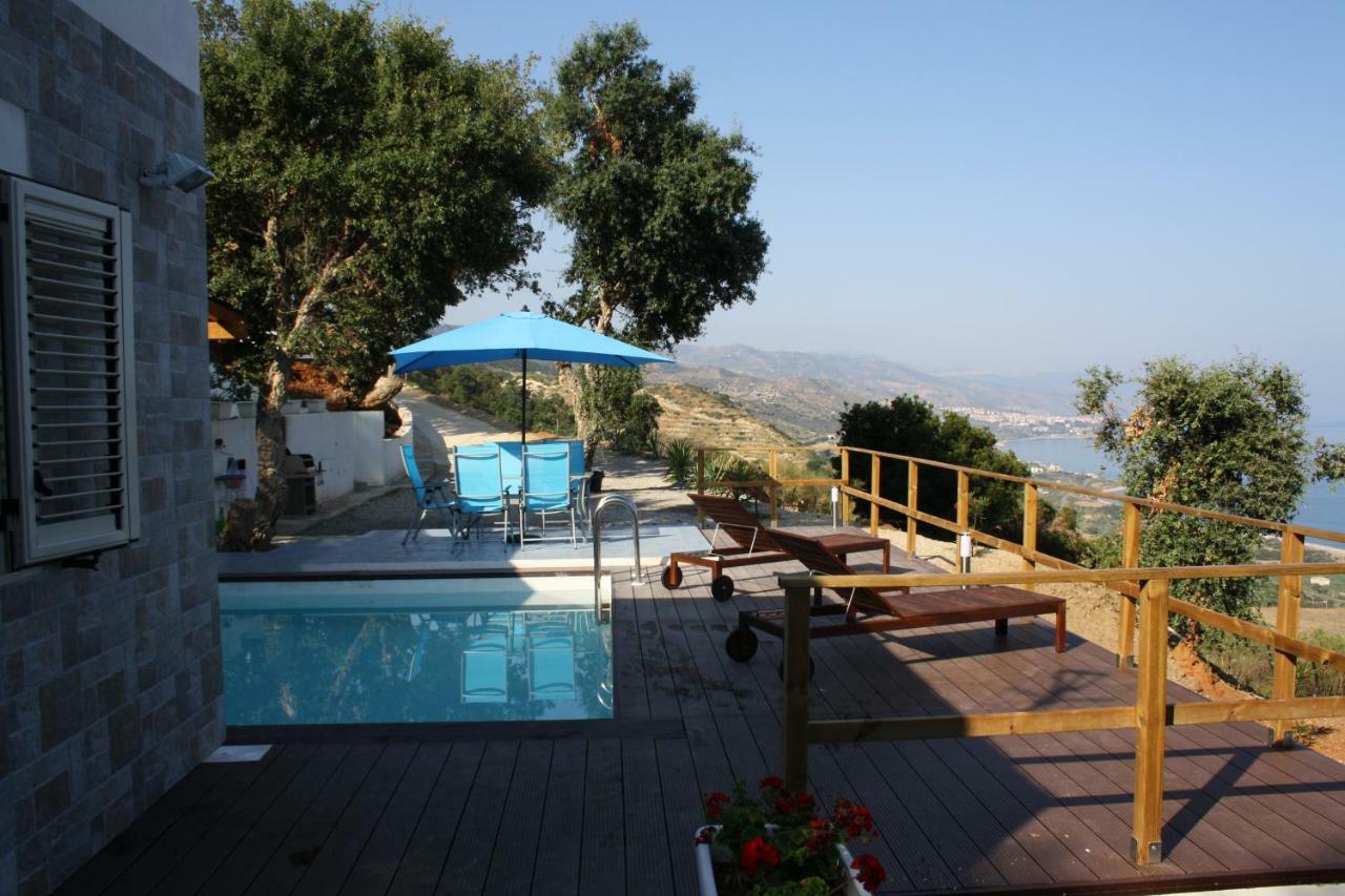 Villa Alice Santo Stefano di Camastra Exterior foto