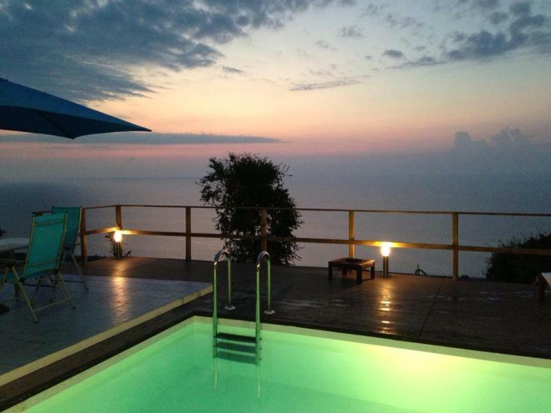Villa Alice Santo Stefano di Camastra Exterior foto